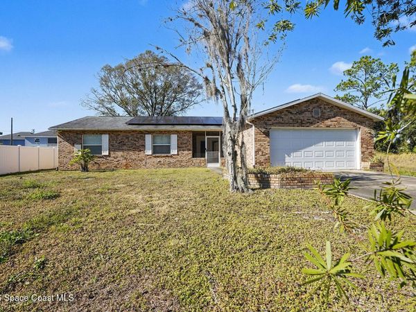 126 Hurtig Avenue NW, Palm Bay, FL 32907