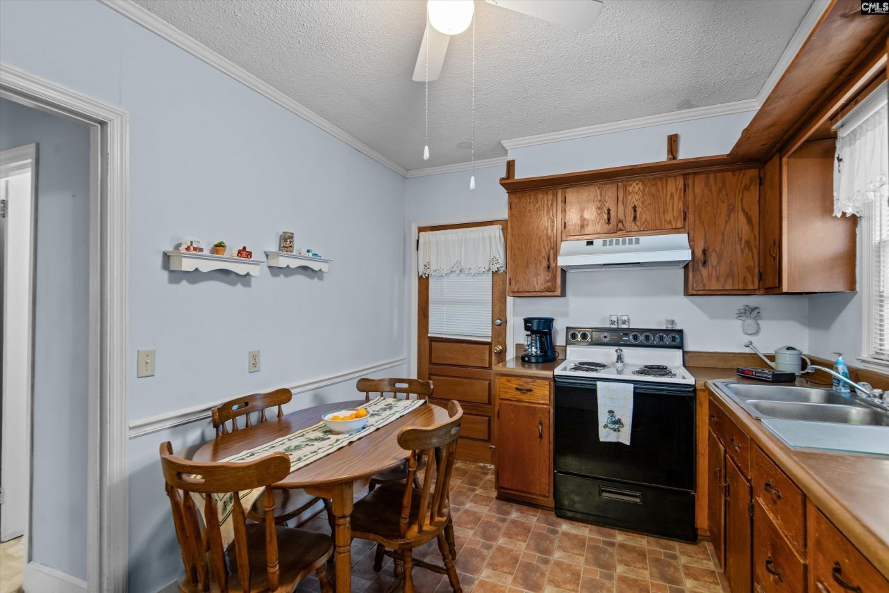 100 Point Street Photo 12