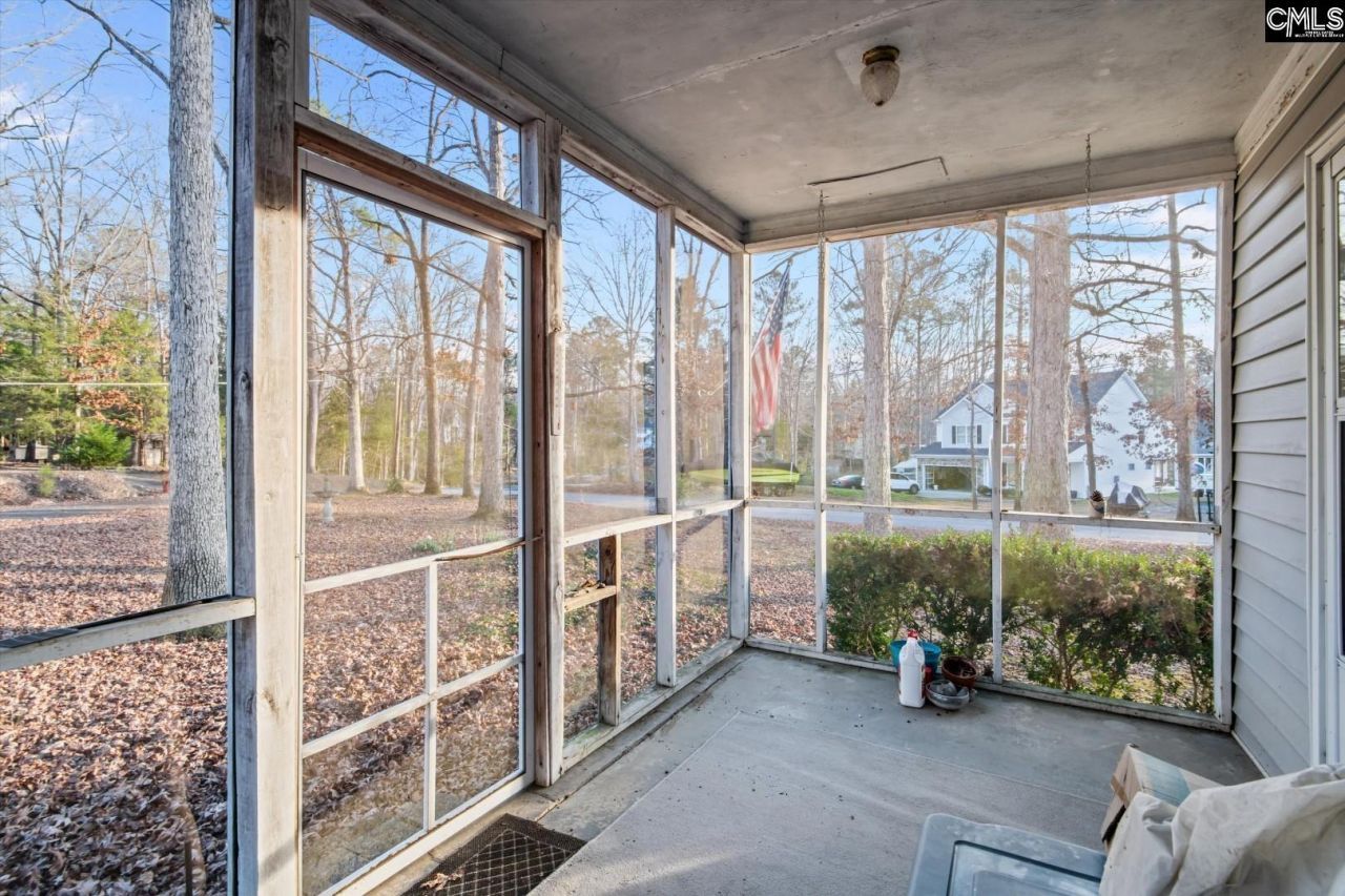 100 Point Street Photo 21