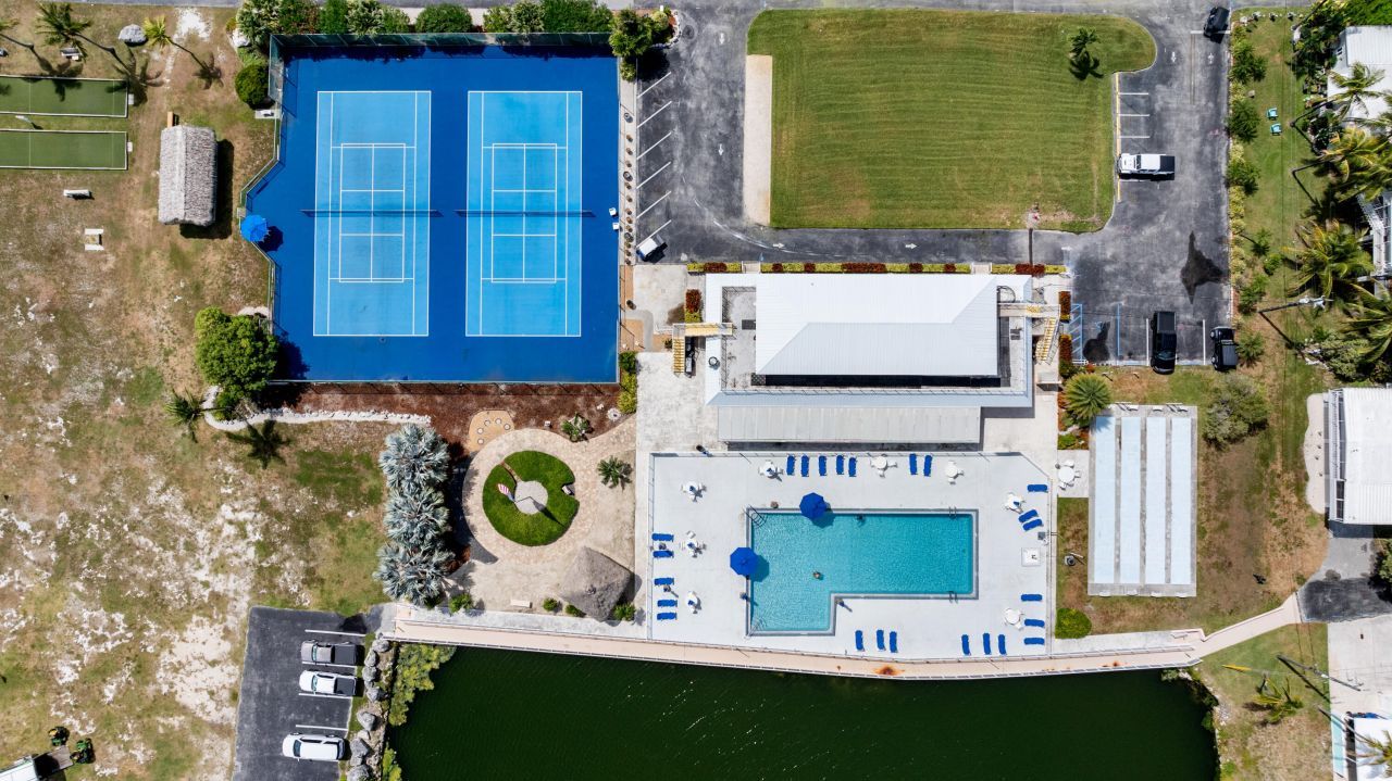 946 S Topaz Avenue, Key Largo, FL 33037 Photo