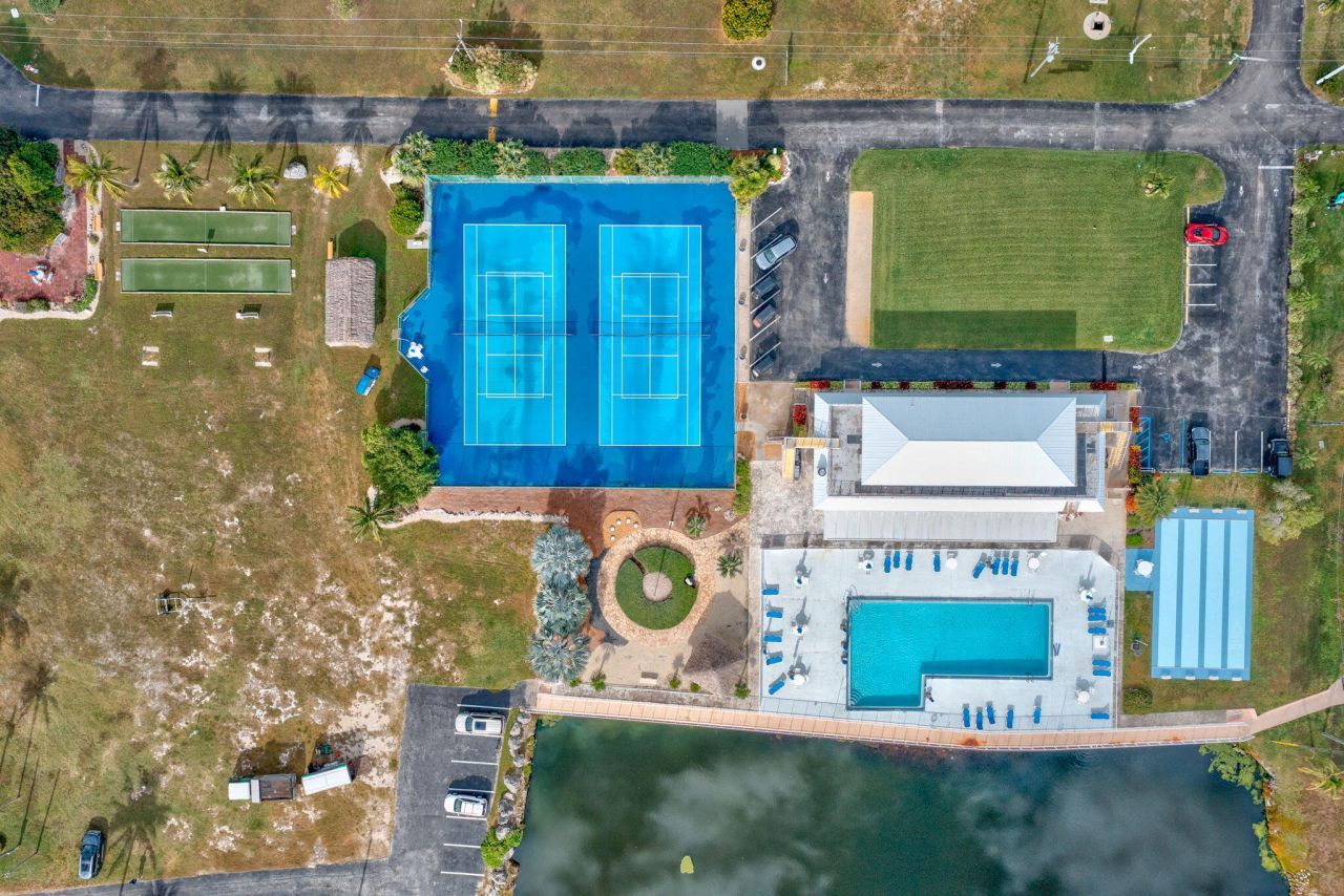 808 S Silver Circle, Key Largo, FL 33037 Photo