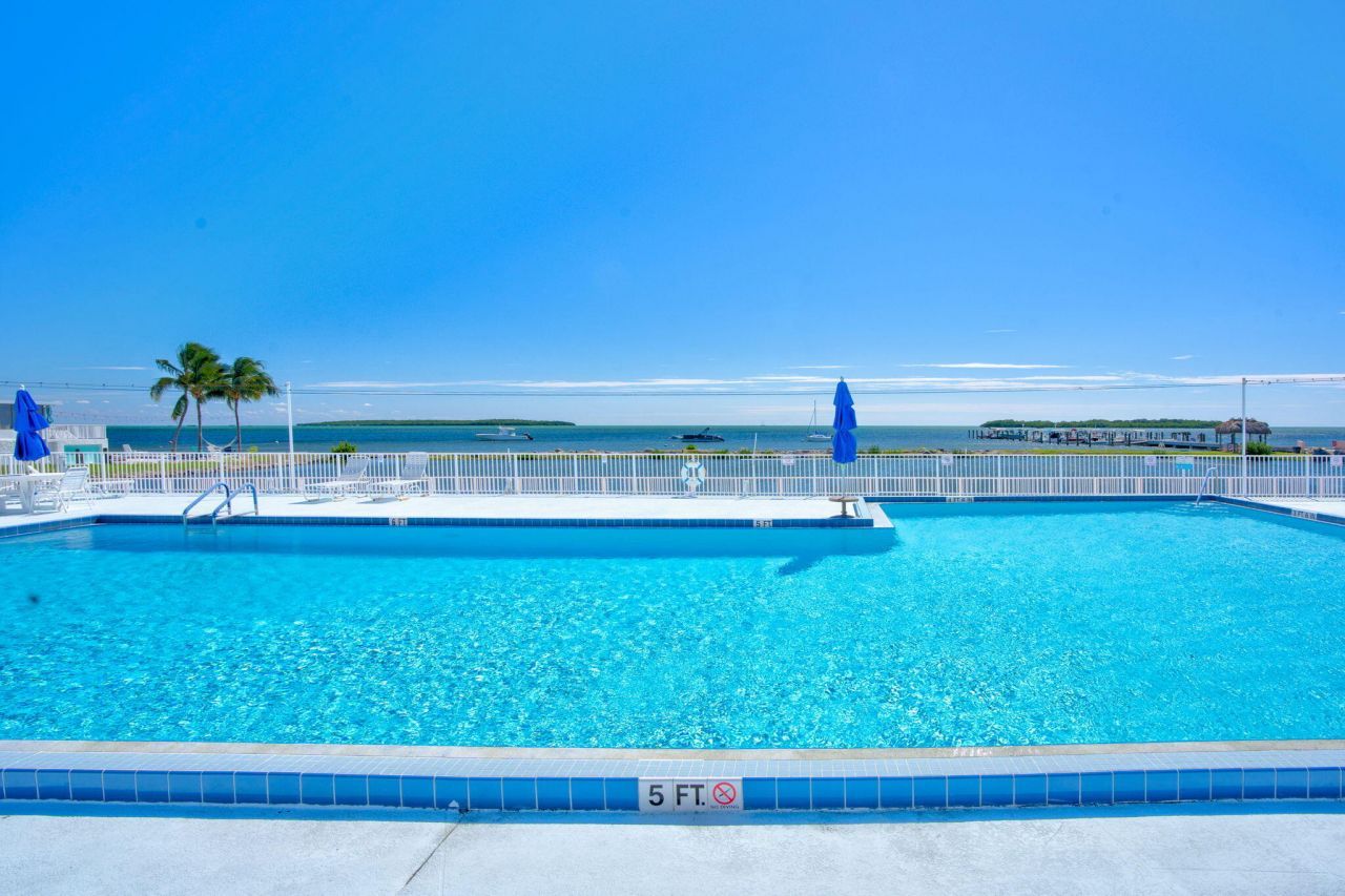 808 S Silver Circle, Key Largo, FL 33037 Photo