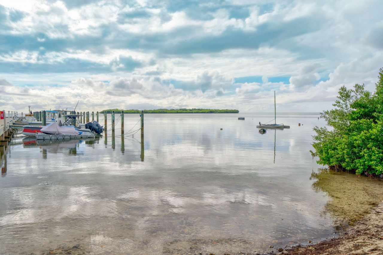 808 S Silver Circle, Key Largo, FL 33037 Photo