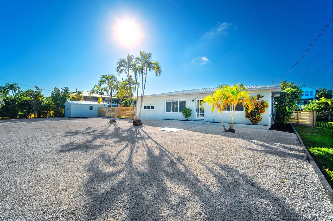 34 Bay Drive, Saddle Bunch, FL 33040 Photo