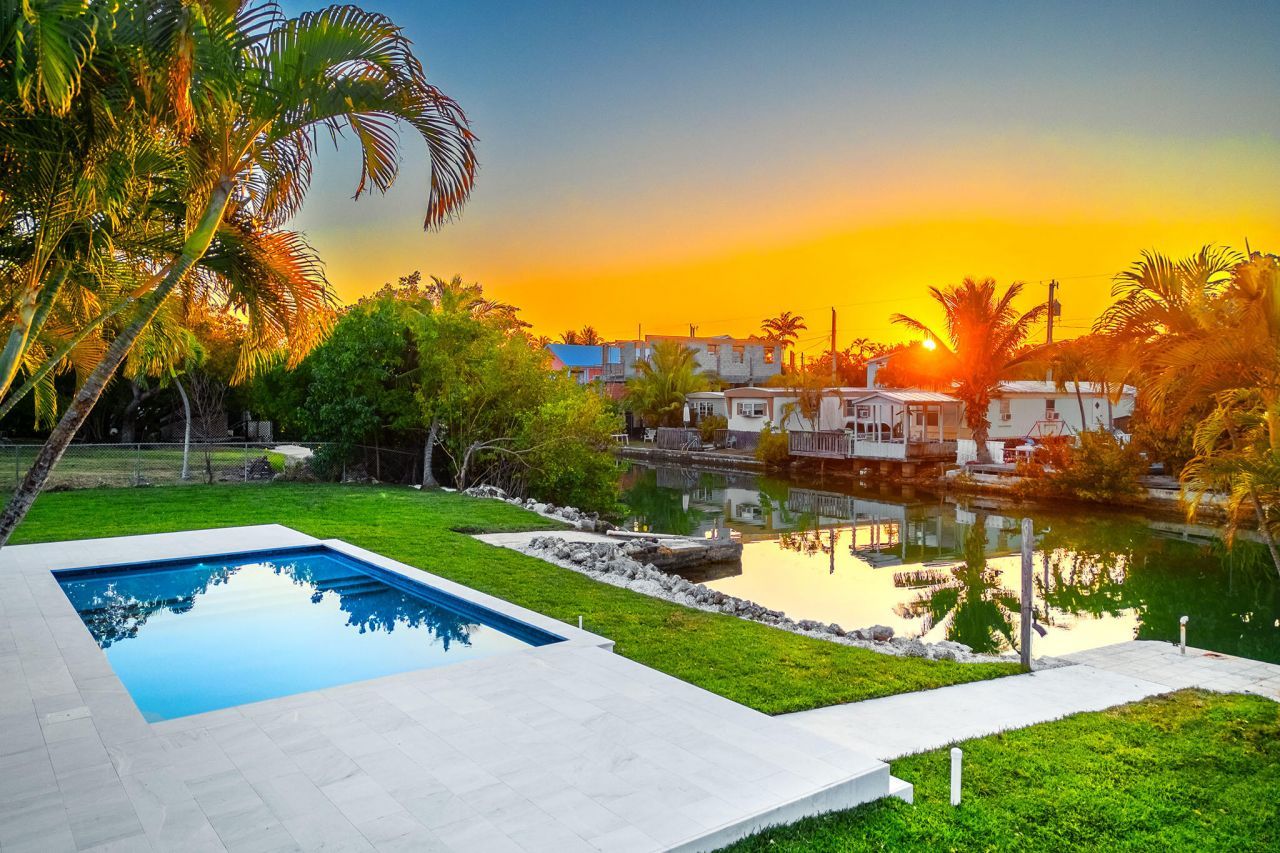 34 Bay Drive, Saddle Bunch, FL 33040 Photo