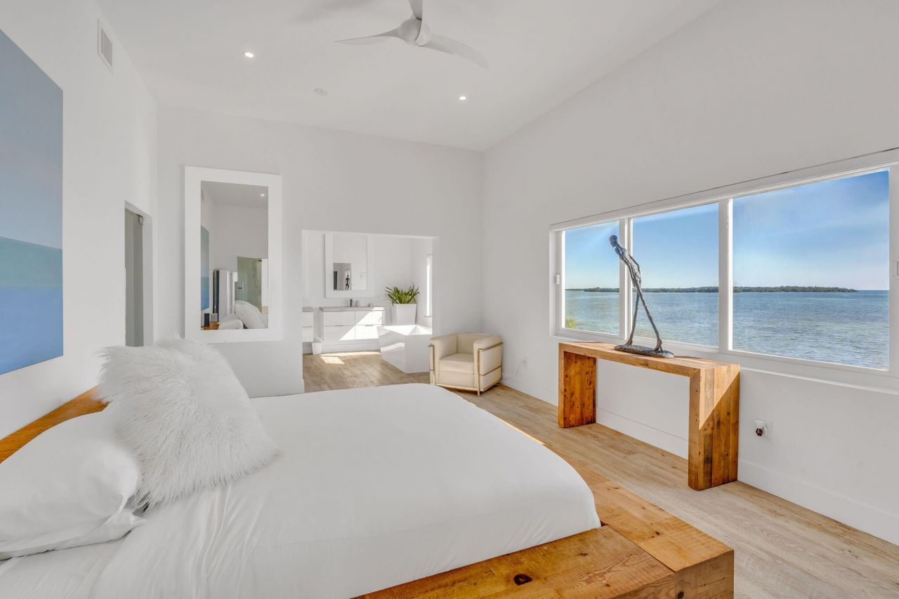 156 Sea Lane, Geiger, FL 33040 Photo