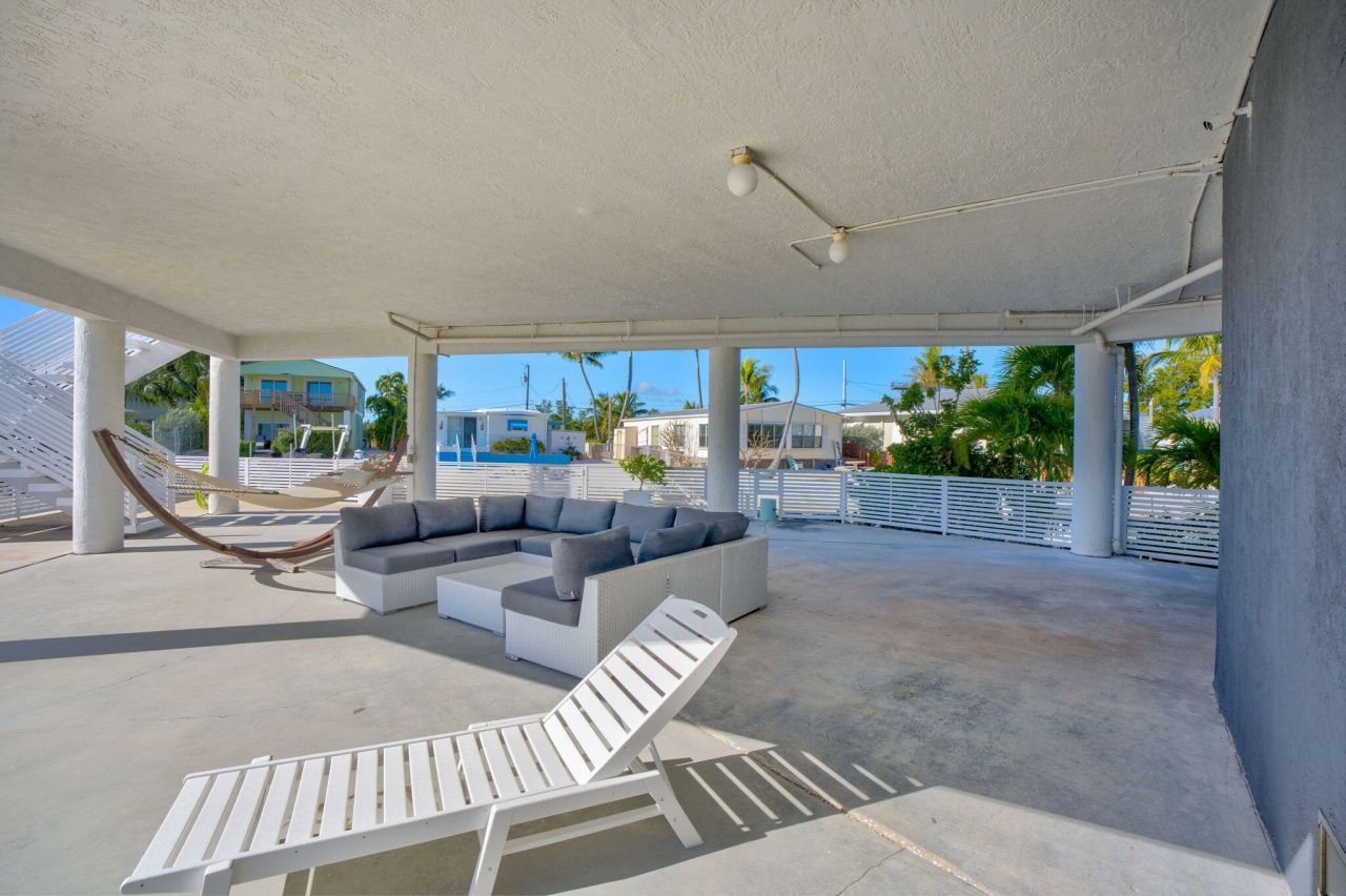 156 Sea Lane, Geiger, FL 33040 Photo