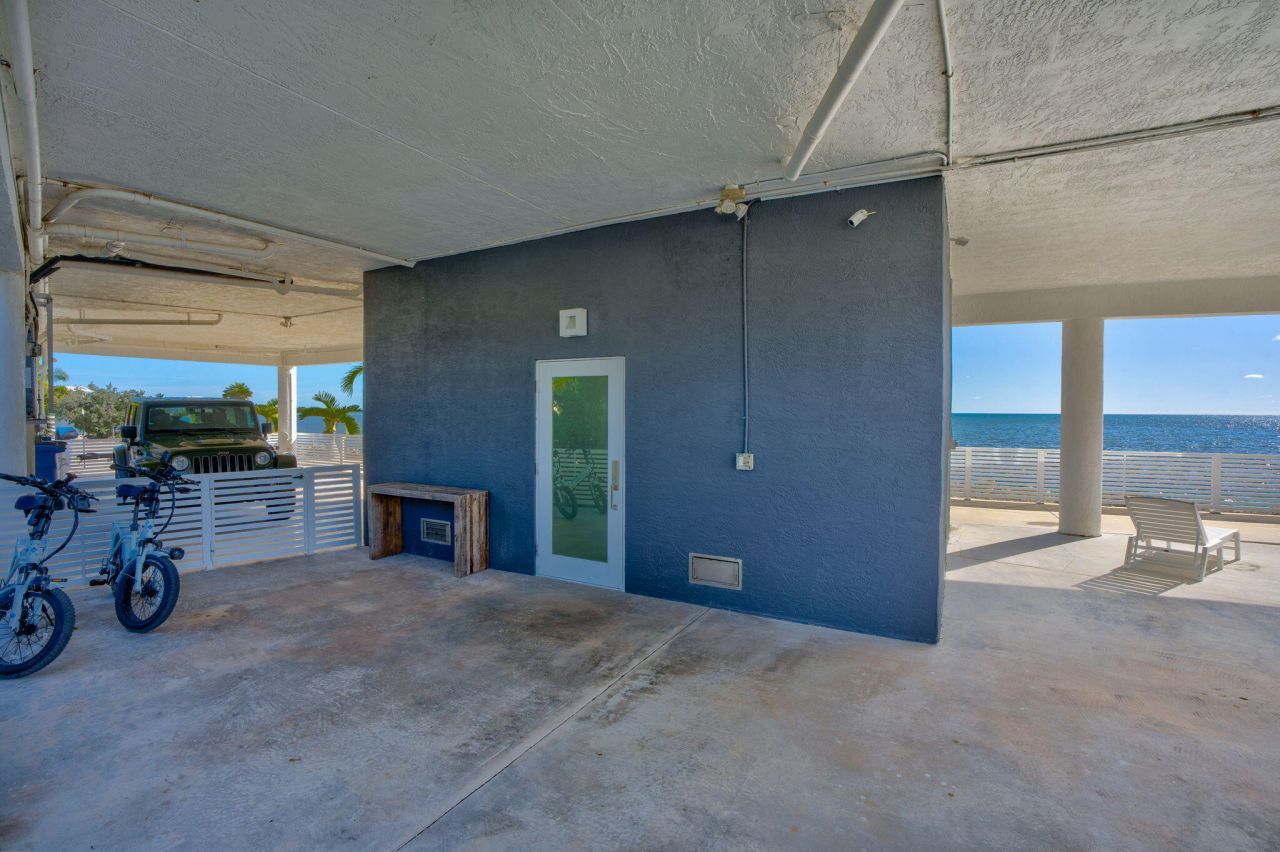 156 Sea Lane, Geiger, FL 33040 Photo