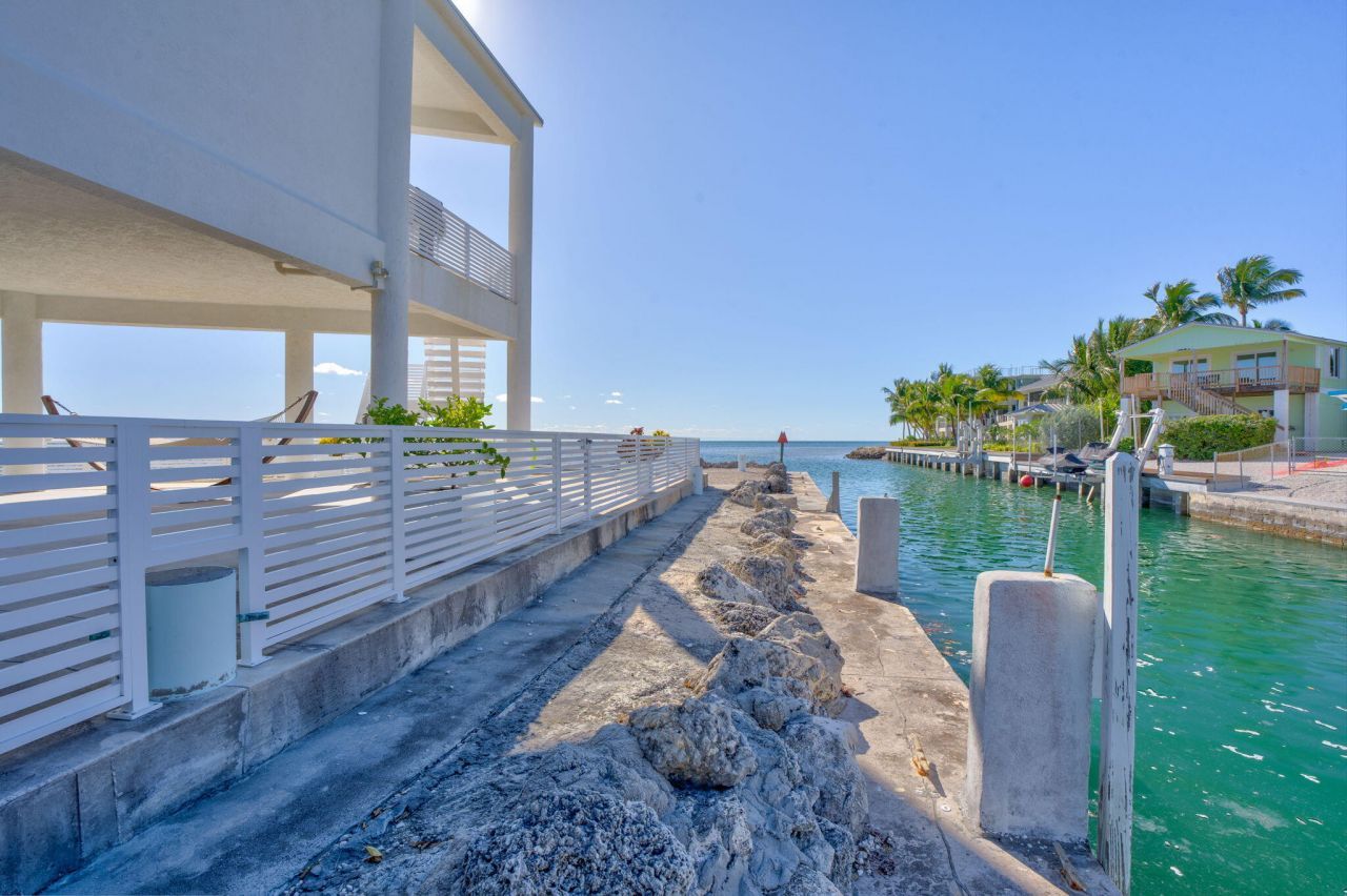 156 Sea Lane, Geiger, FL 33040 Photo