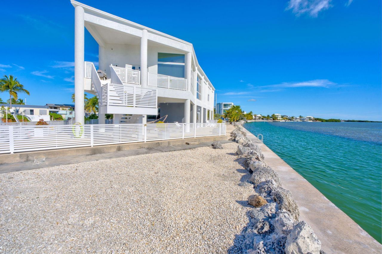 156 Sea Lane, Geiger, FL 33040 Photo