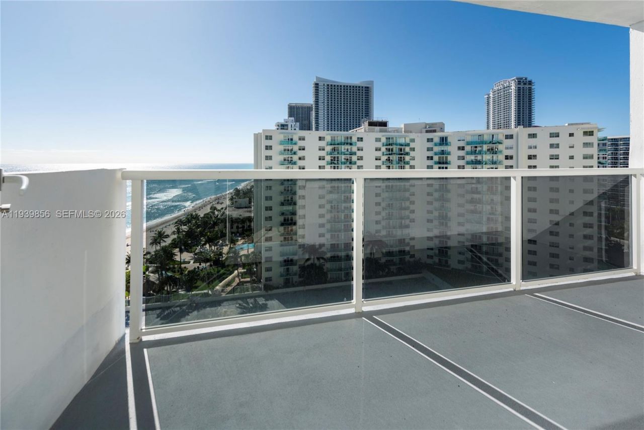 3725 S Ocean Dr, Unit 1406, Hollywood, FL 33019 Photo