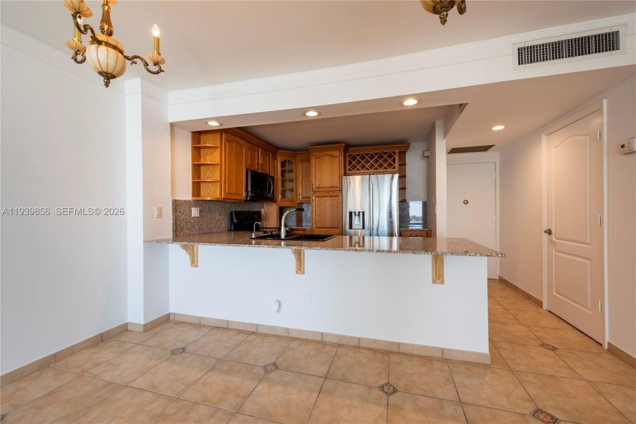 3725 S Ocean Dr, Unit 1406, Hollywood, FL 33019 Photo