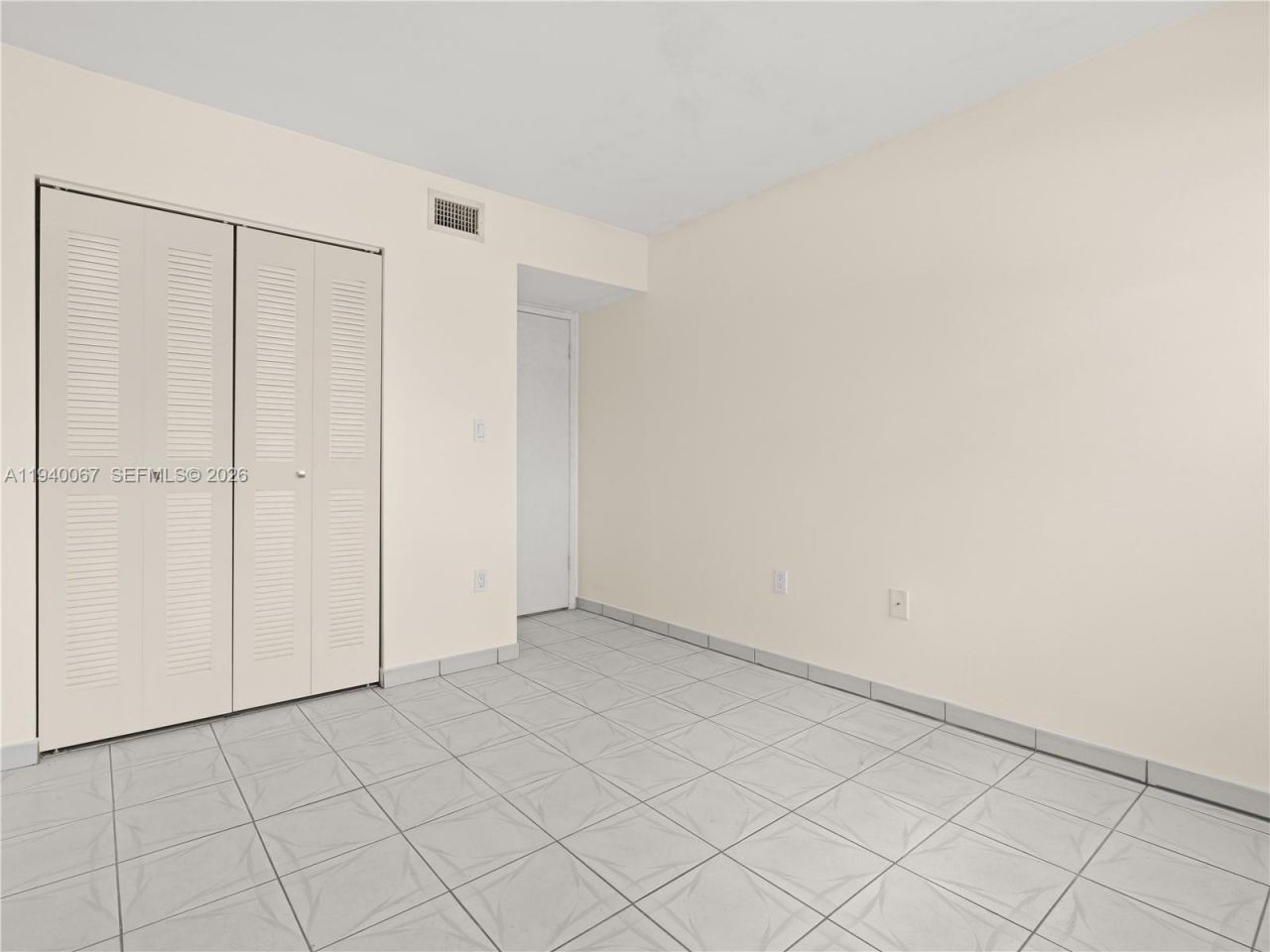 10249 NW 9th St Cir, Unit 107-8, Miami, FL 33172 Photo