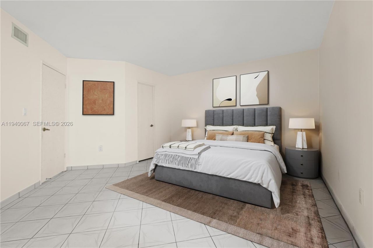 10249 NW 9th St Cir, Unit 107-8, Miami, FL 33172 Photo