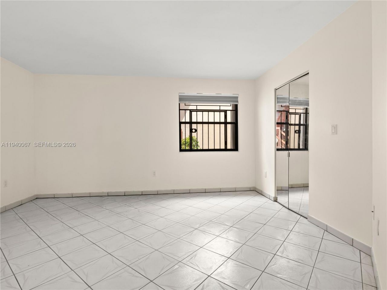 10249 NW 9th St Cir, Unit 107-8, Miami, FL 33172 Photo