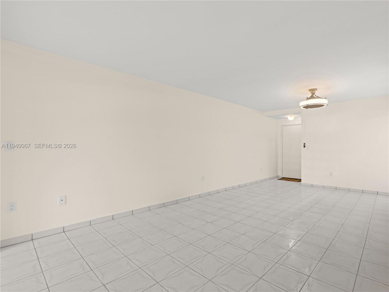 10249 NW 9th St Cir, Unit 107-8, Miami, FL 33172 Photo