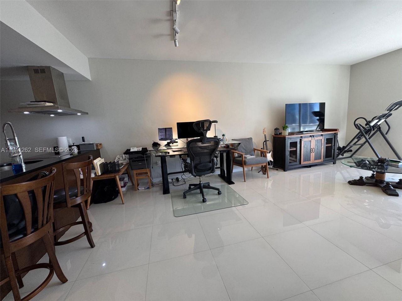 495 Brickell Ave, Unit 3507, Miami, FL 33131 Photo