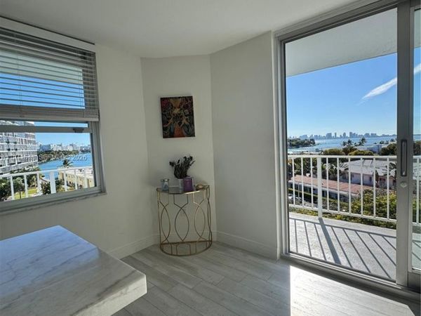 6900 Bay Dr, Unit 6D, Miami Beach, FL 33141
