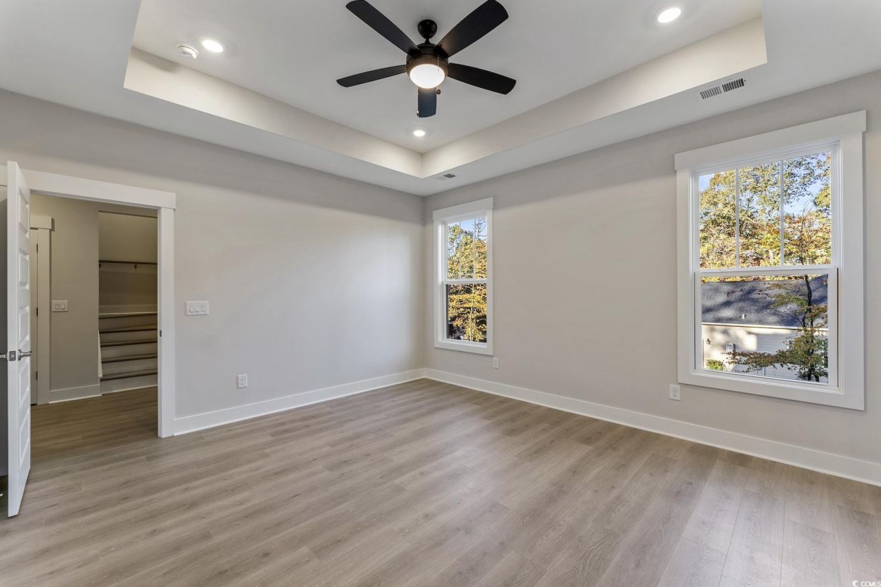 719 Daisy Bank Circle Photo 21