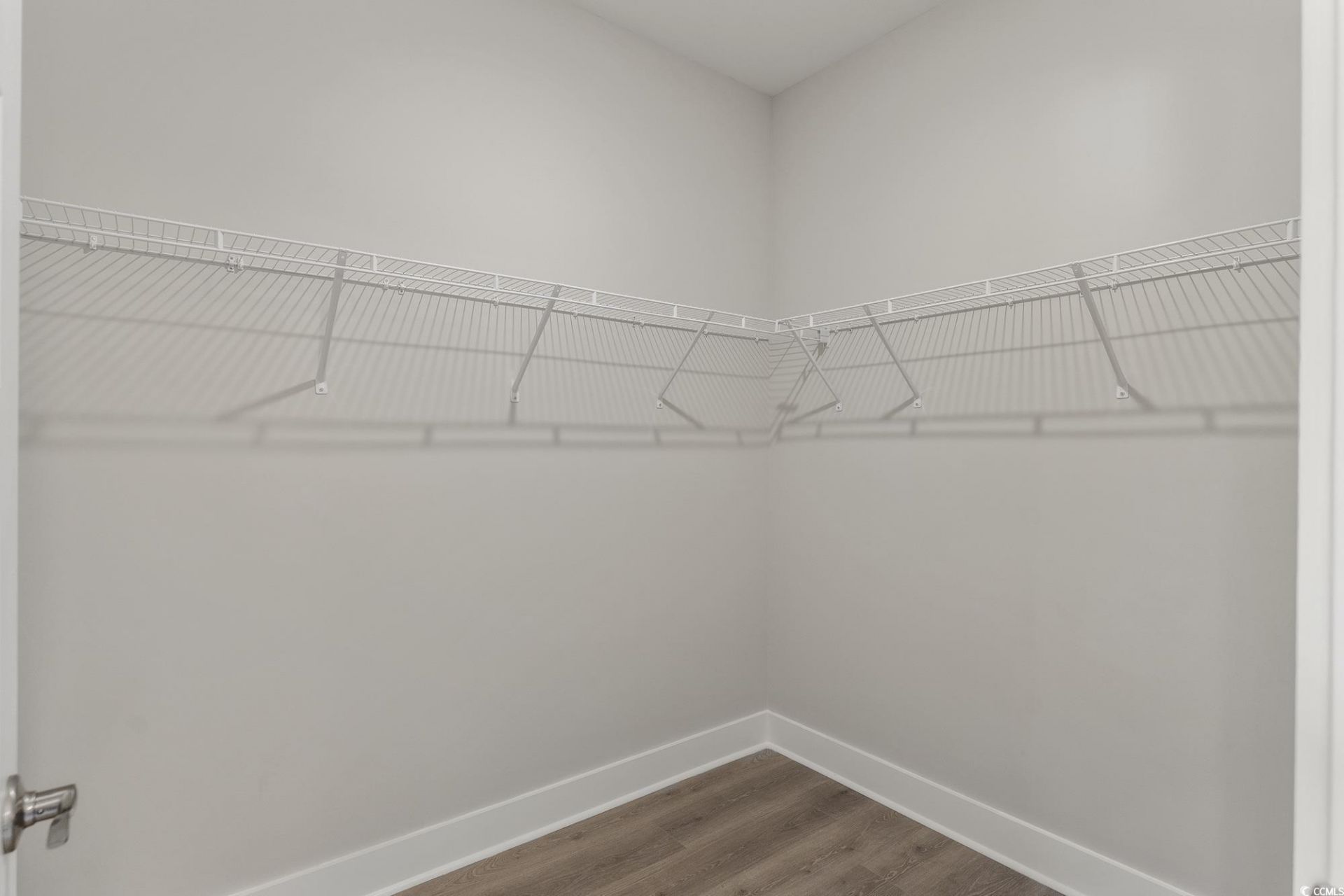 719 Daisy Bank Circle Photo 28