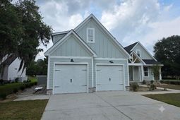 719 Daisy Bank Circle photo 4