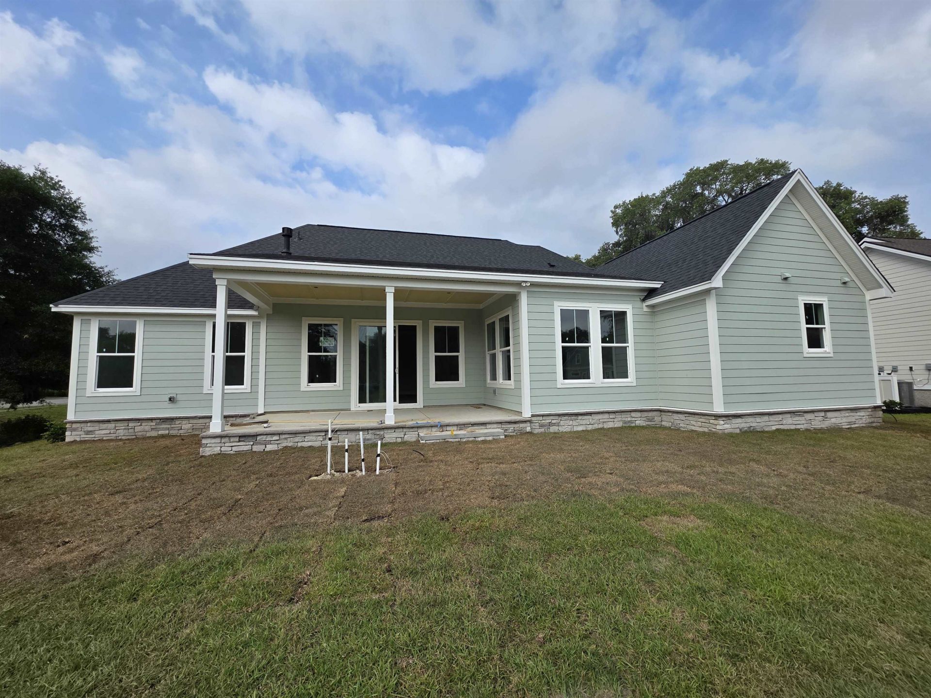 719 Daisy Bank Circle Photo 5