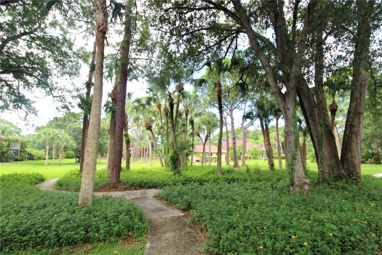 942 La Costa Circle, Unit 3, Sarasota, FL 34237 Photo