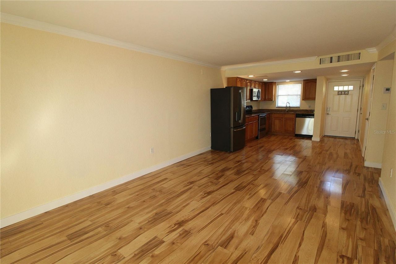 942 La Costa Circle, Unit 3, Sarasota, FL 34237 Photo