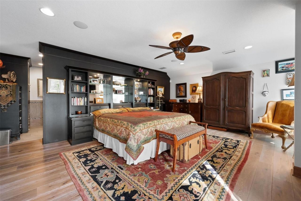 213 Oak Avenue, Anna Maria, FL 34216 Photo