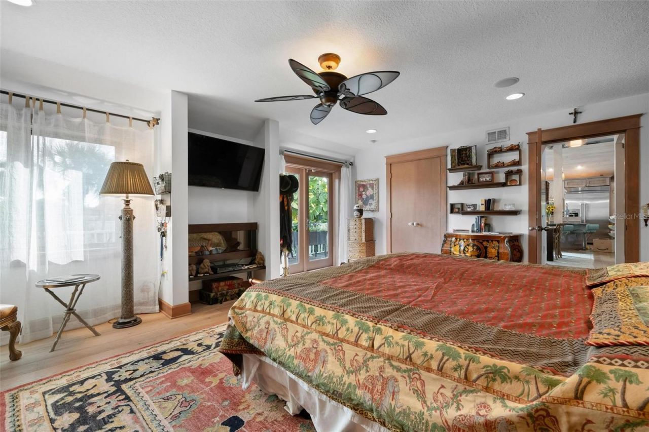 213 Oak Avenue, Anna Maria, FL 34216 Photo