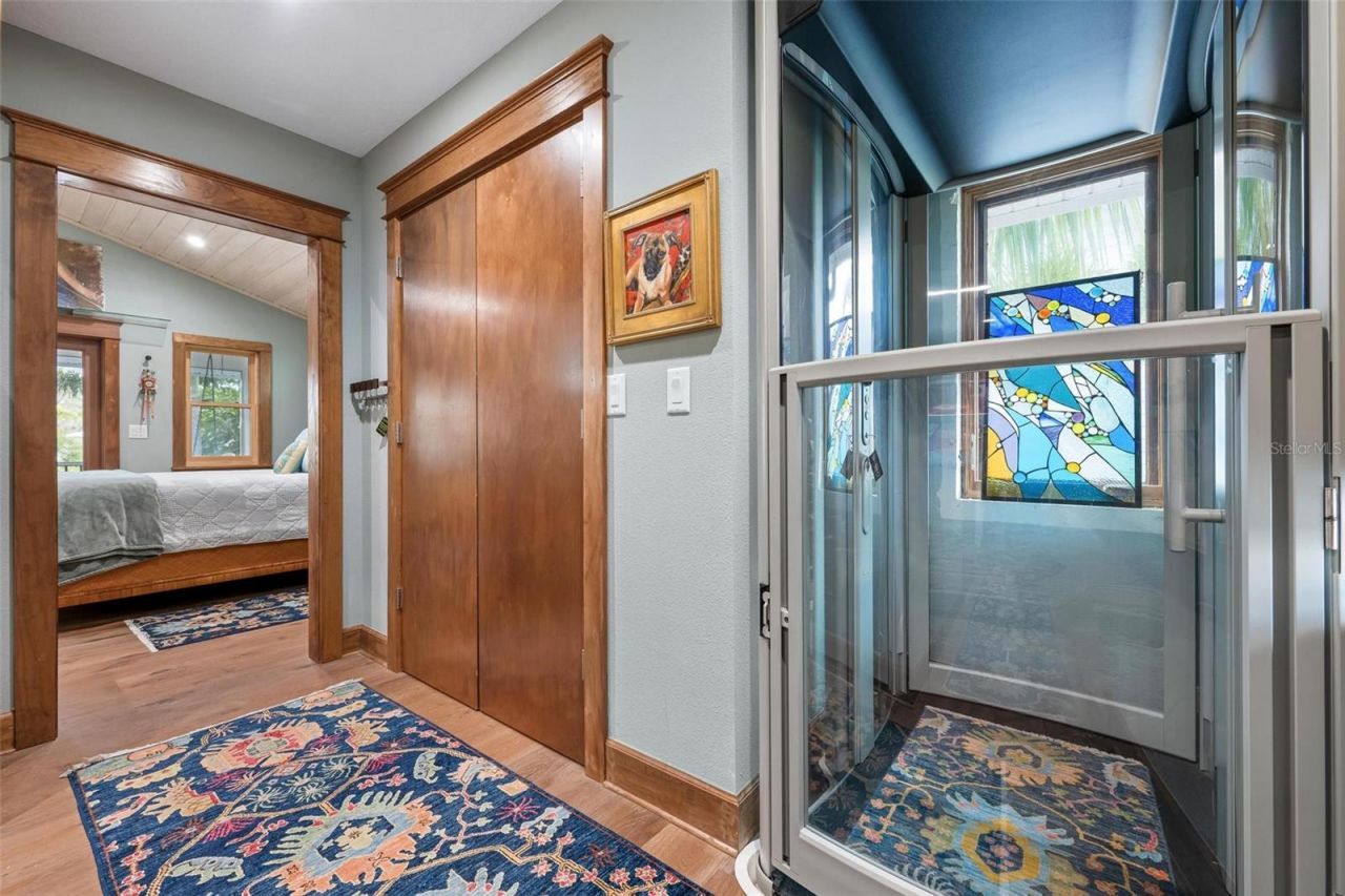 213 Oak Avenue, Anna Maria, FL 34216 Photo