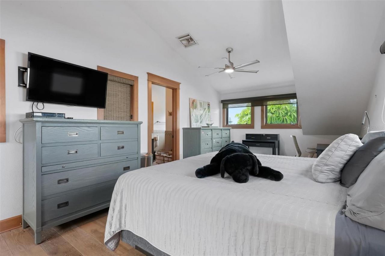 213 Oak Avenue, Anna Maria, FL 34216 Photo