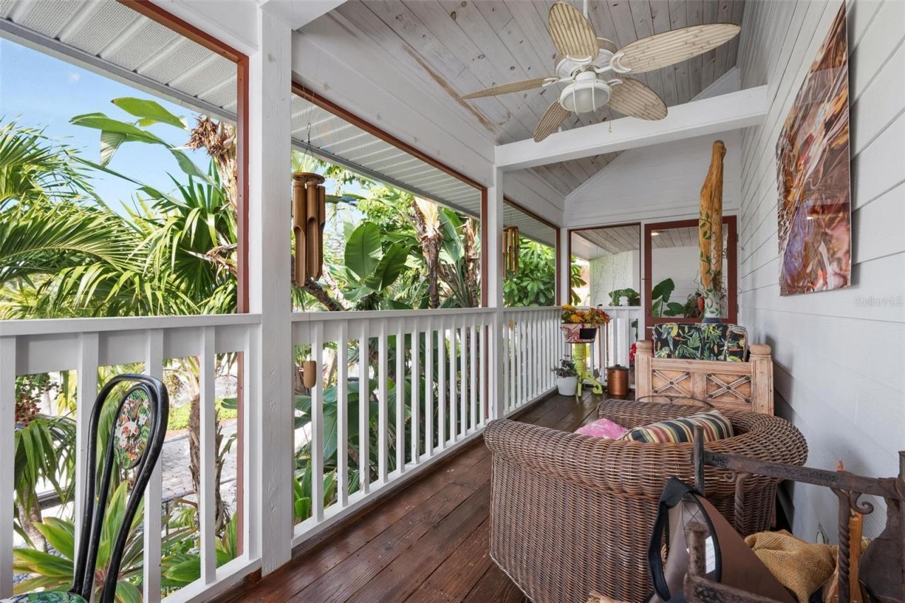 213 Oak Avenue, Anna Maria, FL 34216 Photo