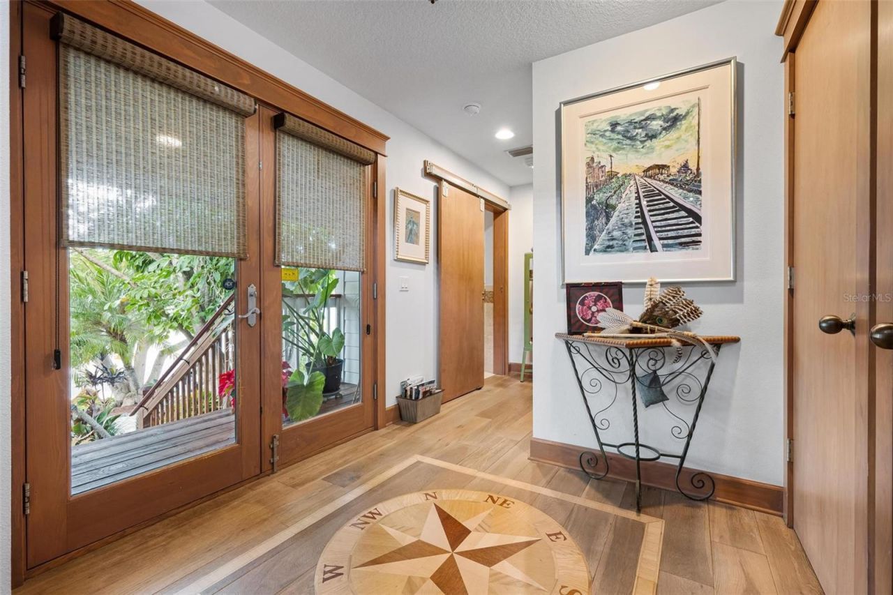 213 Oak Avenue, Anna Maria, FL 34216 Photo