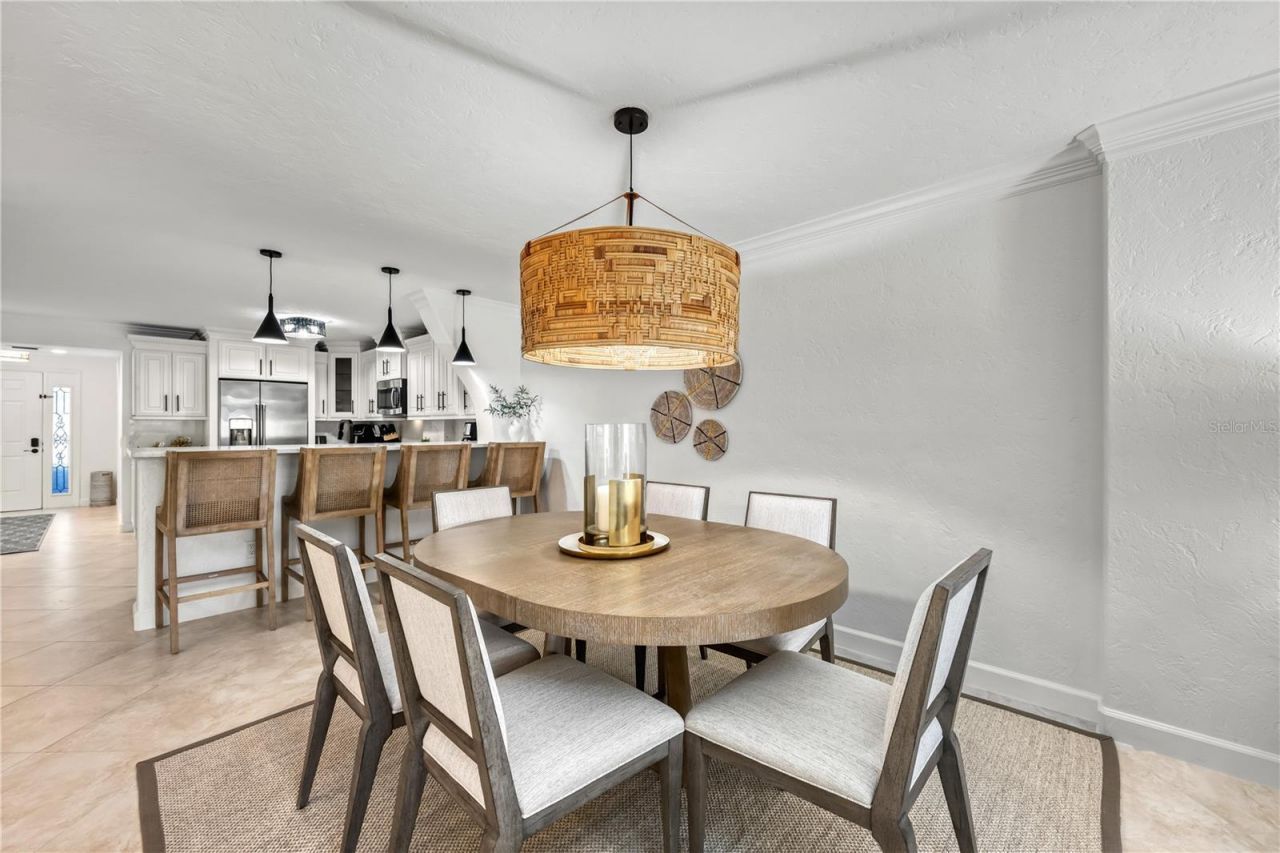 5880 Midnight Pass Road, Unit 210, Sarasota, FL 34242 Photo