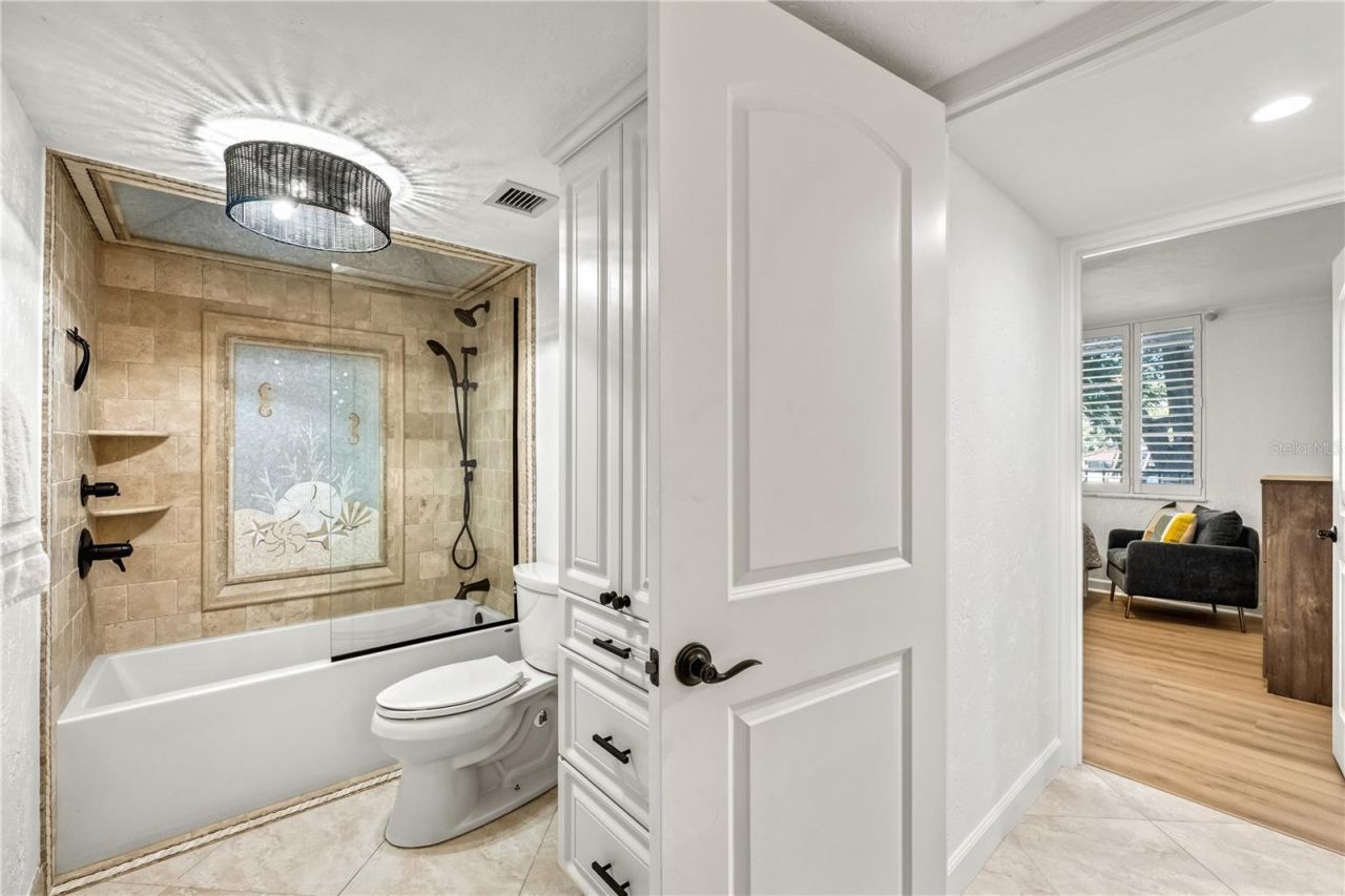 5880 Midnight Pass Road, Unit 210, Sarasota, FL 34242 Photo