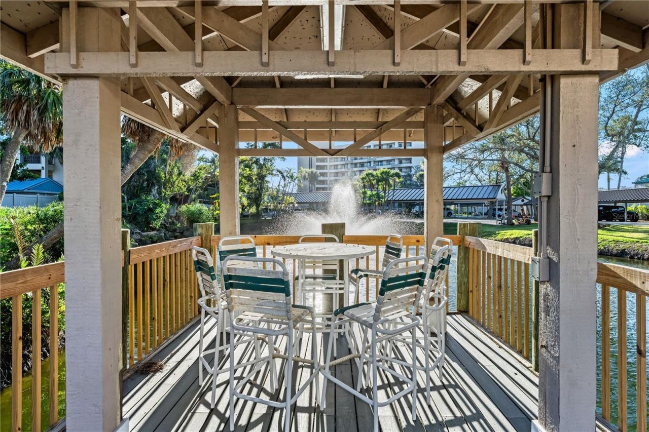 5880 Midnight Pass Road, Unit 210, Sarasota, FL 34242 Photo