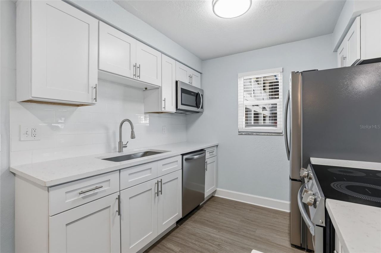 17035 Gulf Boulevard, Unit 113, North Redington Beach, FL 33708 Photo