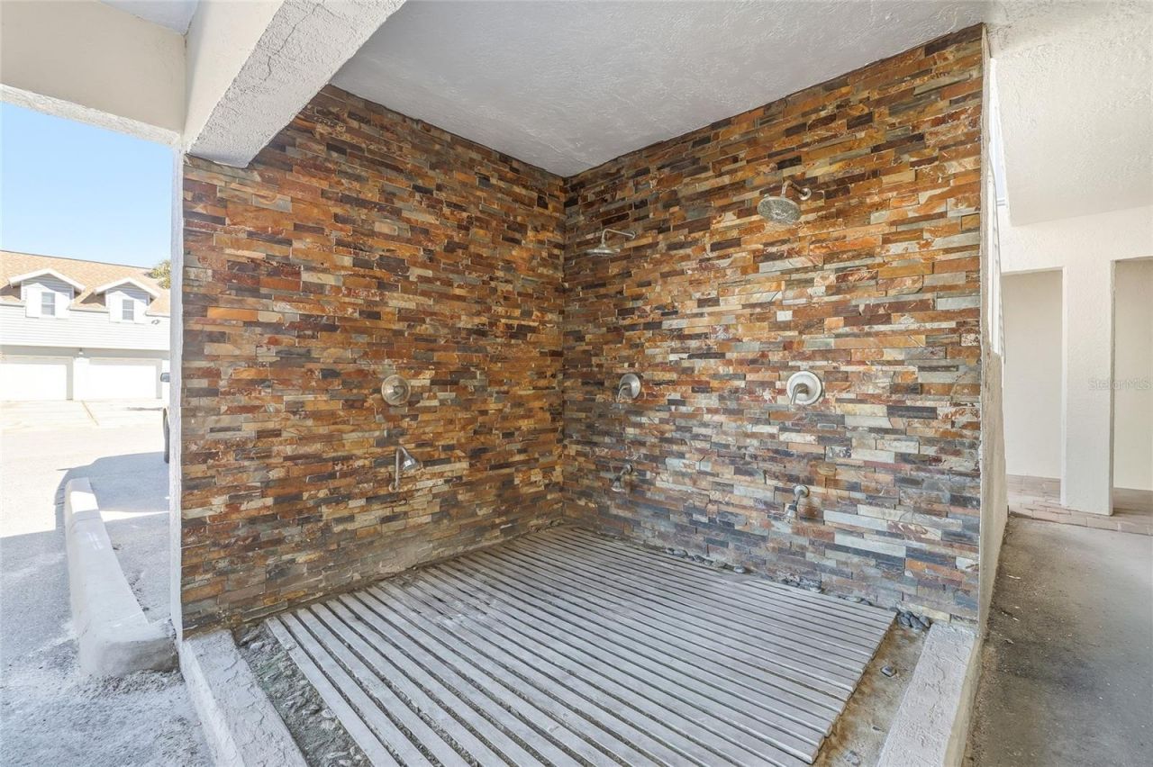17035 Gulf Boulevard, Unit 113, North Redington Beach, FL 33708 Photo