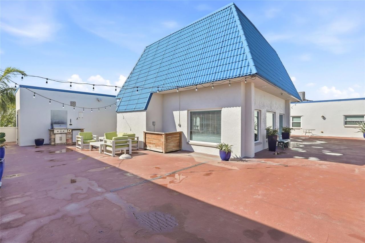 17035 Gulf Boulevard, Unit 113, North Redington Beach, FL 33708 Photo