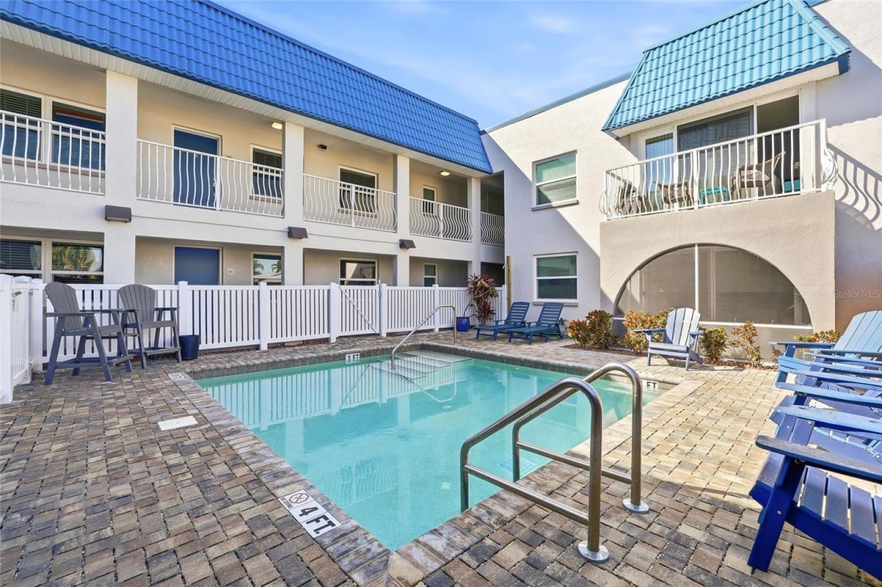 17035 Gulf Boulevard, Unit 113, North Redington Beach, FL 33708 Photo