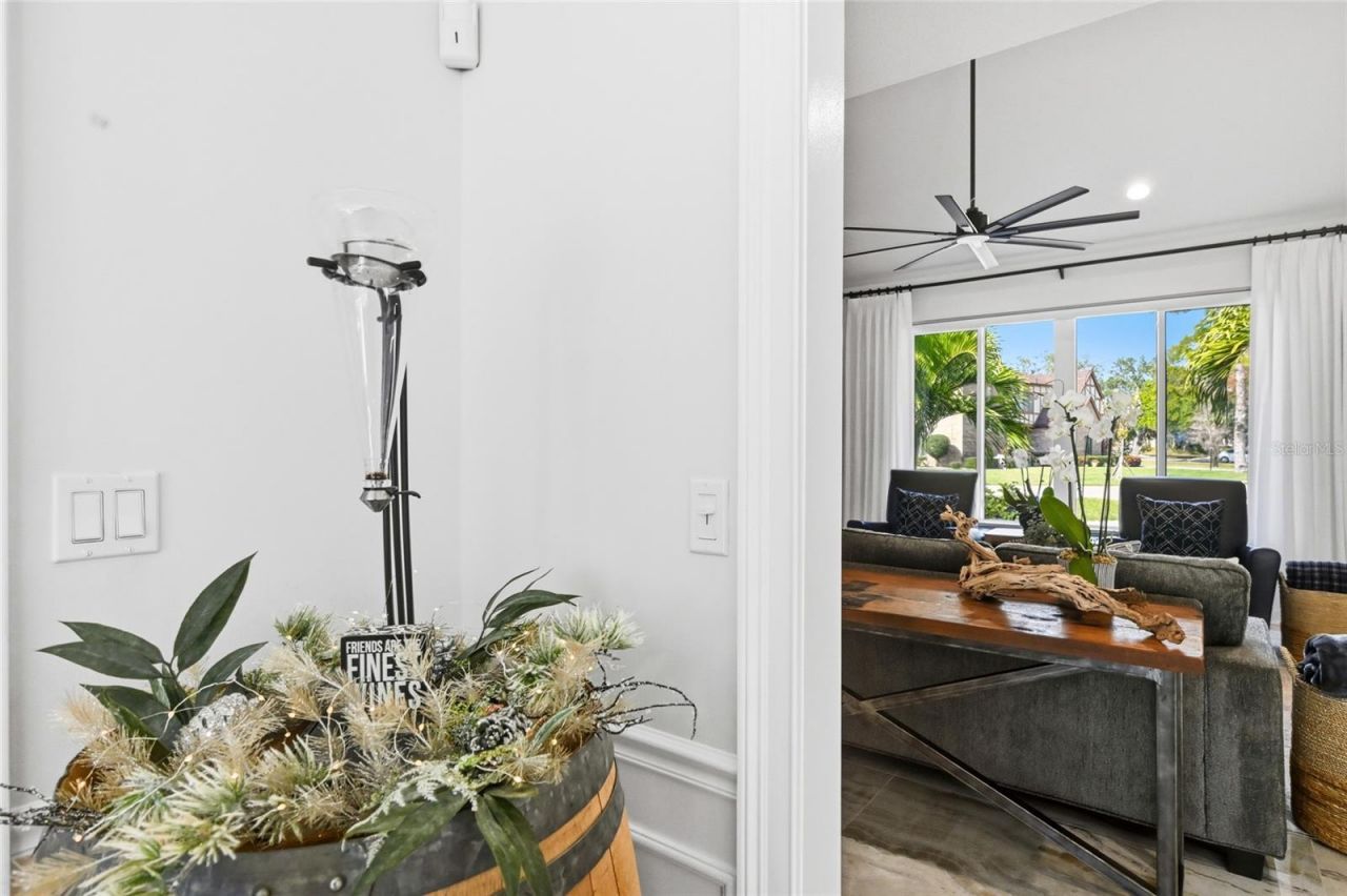 1307 Riverview Circle, Bradenton, FL 34209 Photo