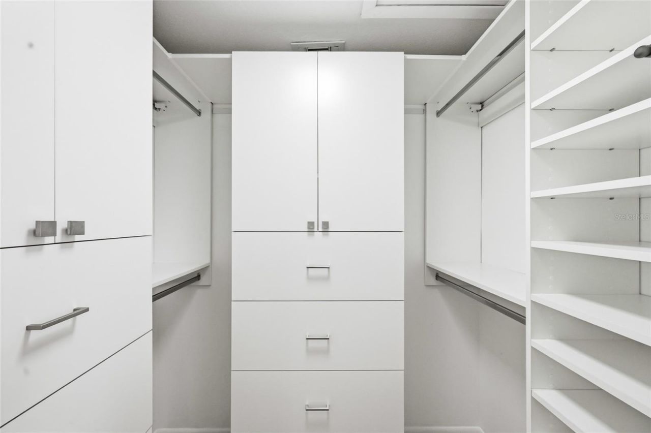 1307 Riverview Circle, Bradenton, FL 34209 Photo