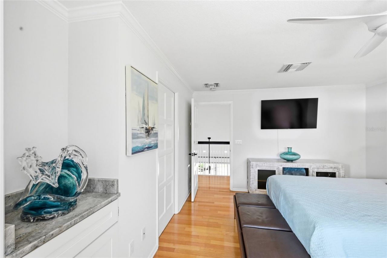 1307 Riverview Circle, Bradenton, FL 34209 Photo