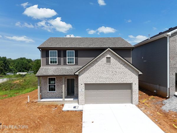 104 Clover Meadow Lane, Maryville, TN 37801