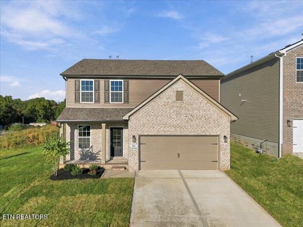 104 Clover Meadow Lane, Maryville, TN 37801