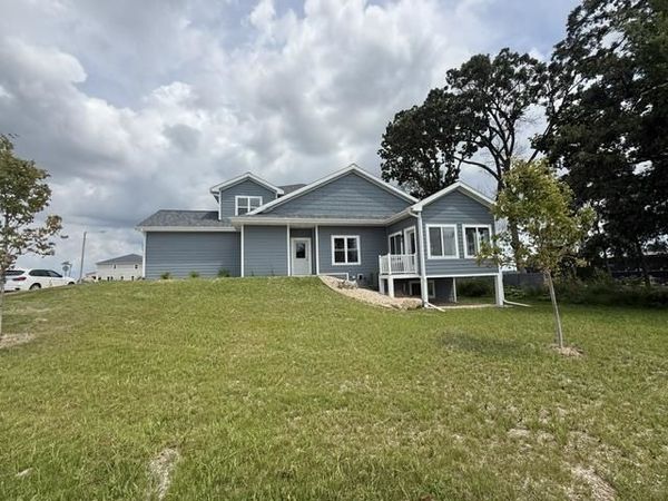 4159 Fox Forest Way, DeForest, WI 53532