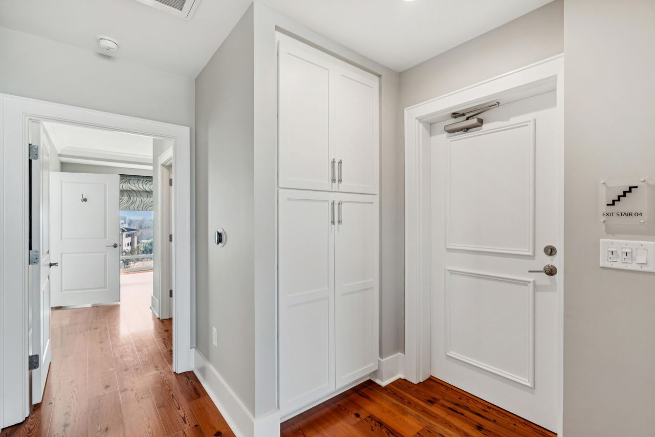 155 Wingo Way Photo 11