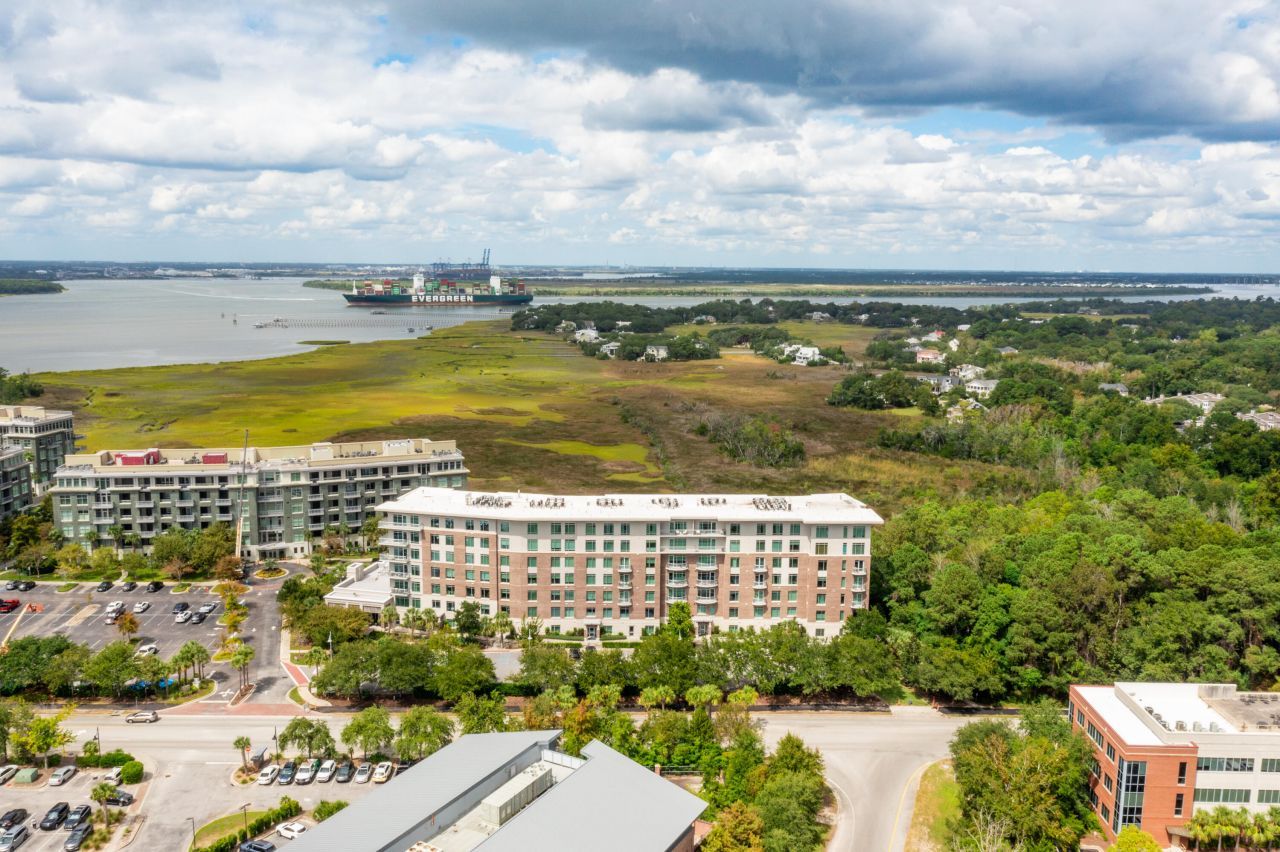 155 Wingo Way Photo 40