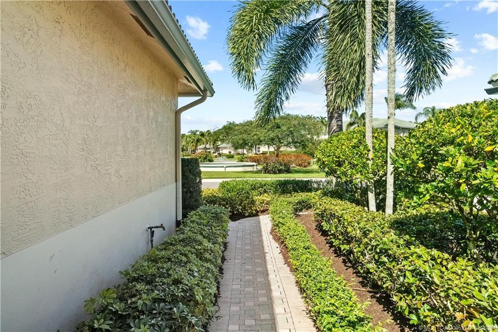 1493 SE Prestwick Lane , Unit 9B, Port Saint Lucie, FL 34952 Photo